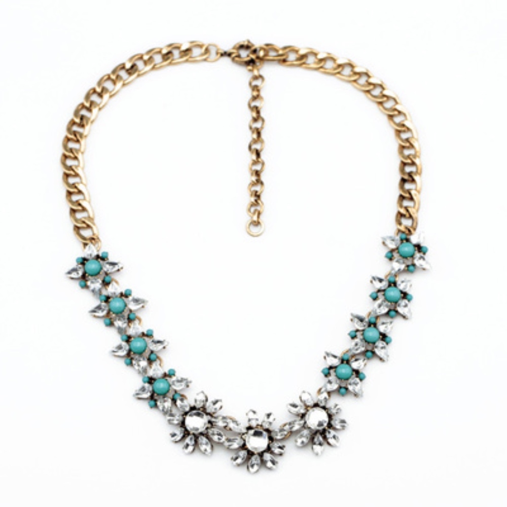 statement necklace - Picture 2 of 4
